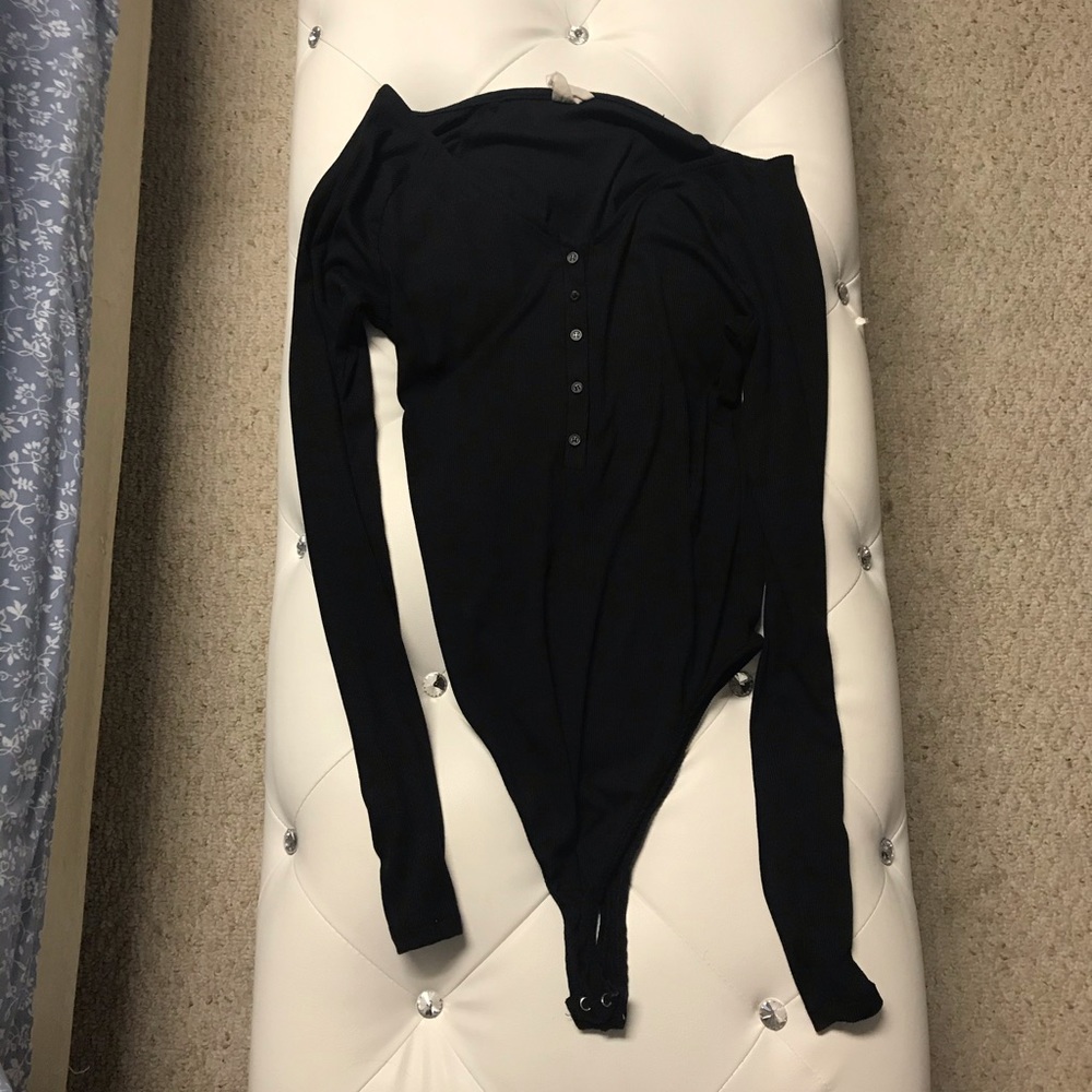 Black, long sleeve bodysuit
